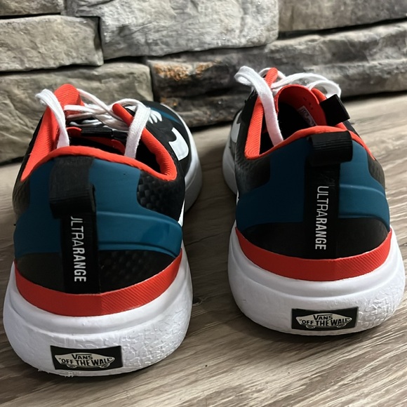 Vans carbon rage sneakers/11.5 - Picture 2 of 4